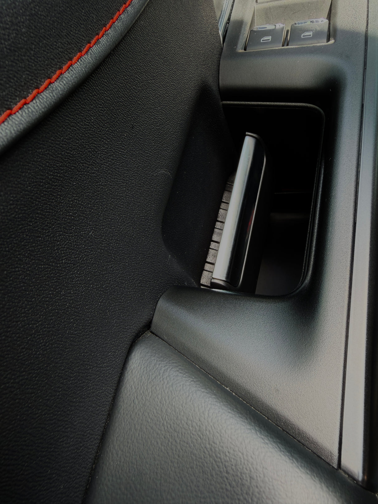 2021+ F-150 & 2023+ Super Duty Door handle cubby 3000