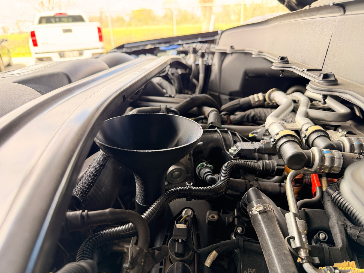 2020+ Explorer vented & threaded oil fill funnel