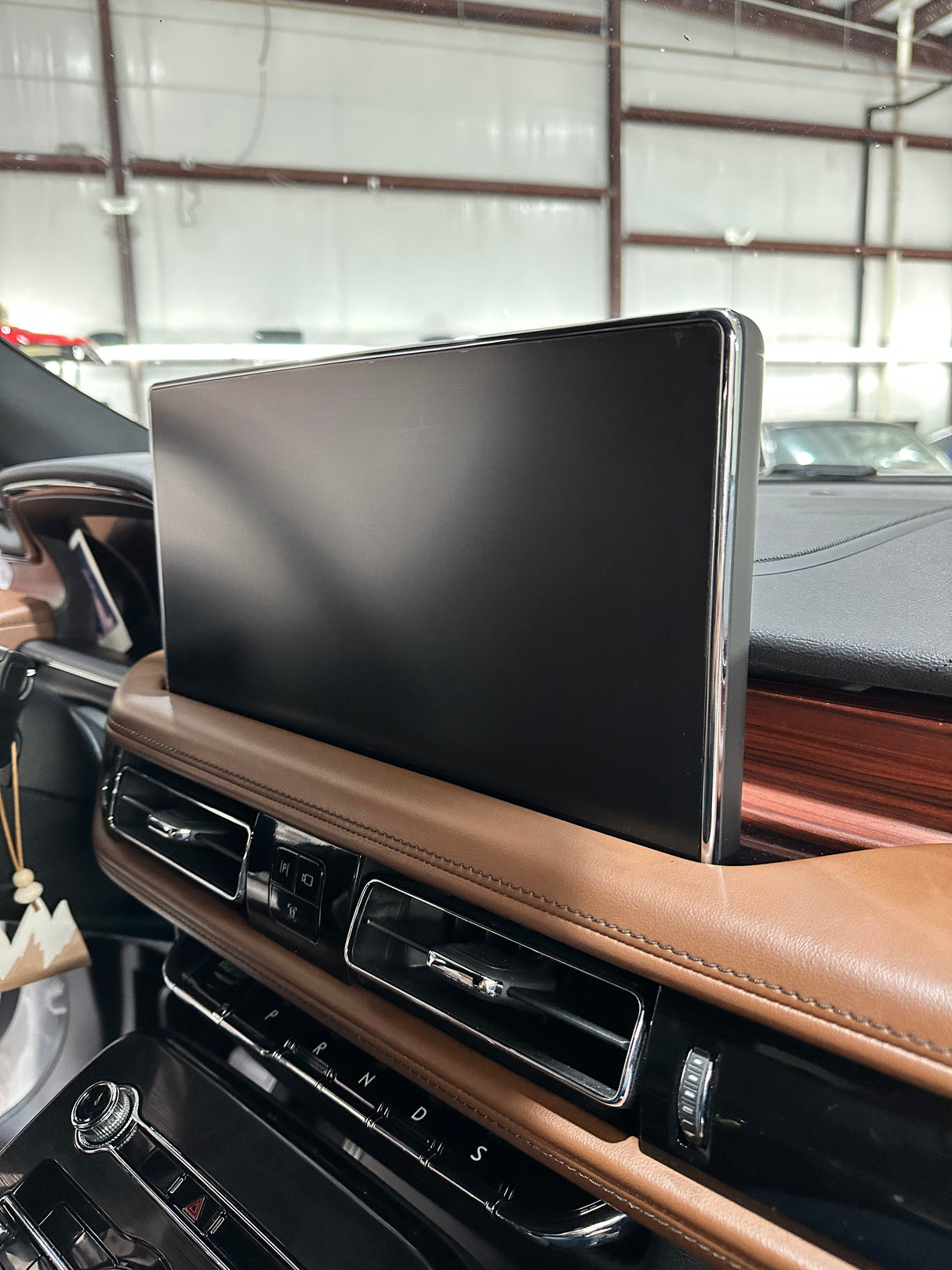 2021-2023 Lincoln Nautilus | 13.2" Main Infotainment | Matte/Anti-Glare | Screen Protector Kit