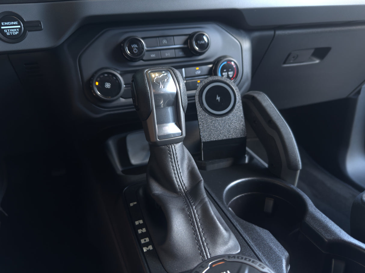 2021+ Ford Bronco Mag Safe Wireless Charging Mount (Charger INCLUDED)