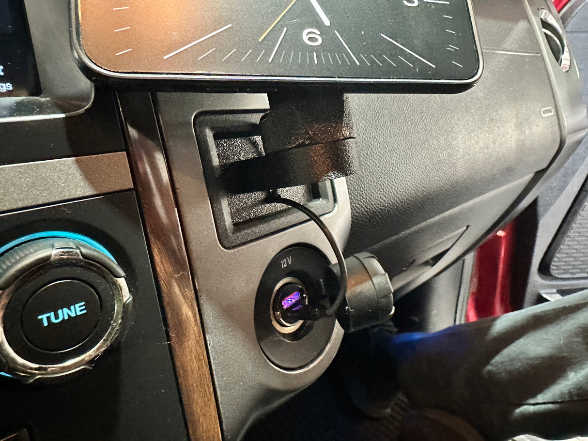 2015-2017 Ford Expedition Mag Safe Wireless Charging Mount (Wireless Charger Included)