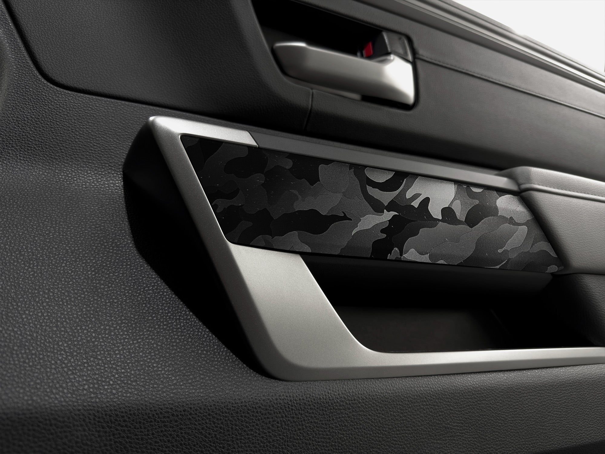 TundraLowerDoorPanel-SBCM.jpg?