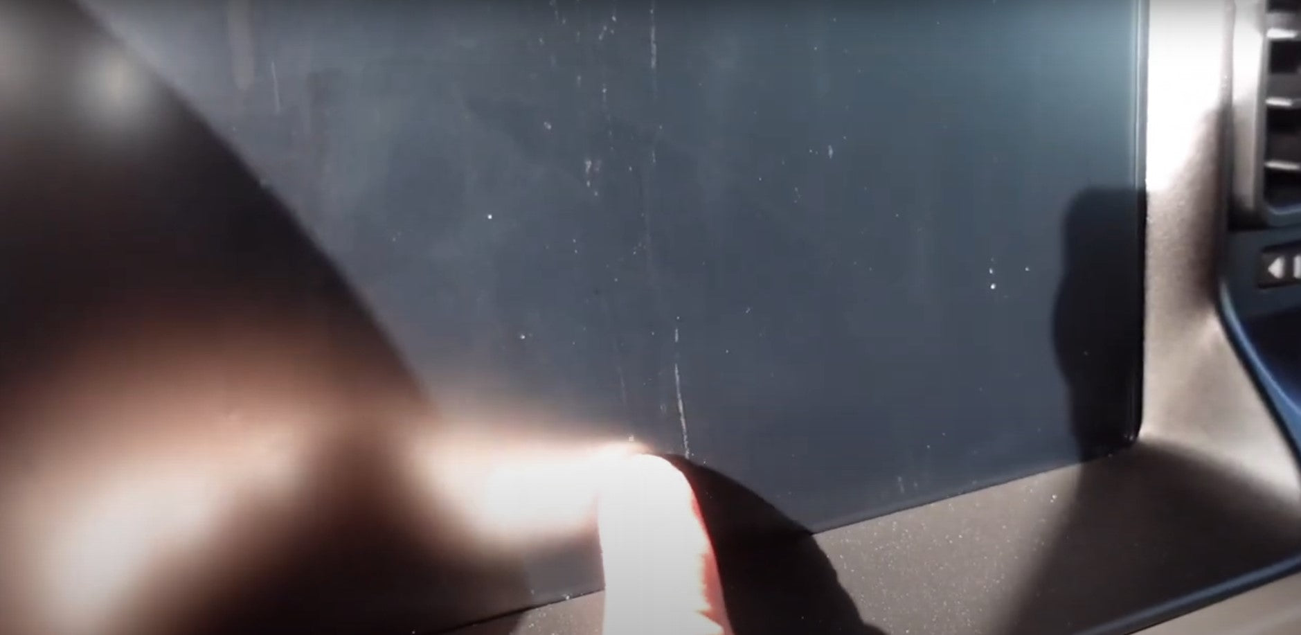 Screen Protector Defect Screen Protector Instructions – The OCD Plug